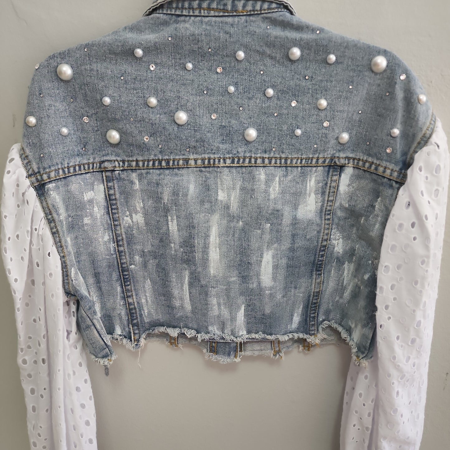 Perlas Blancas Jackets